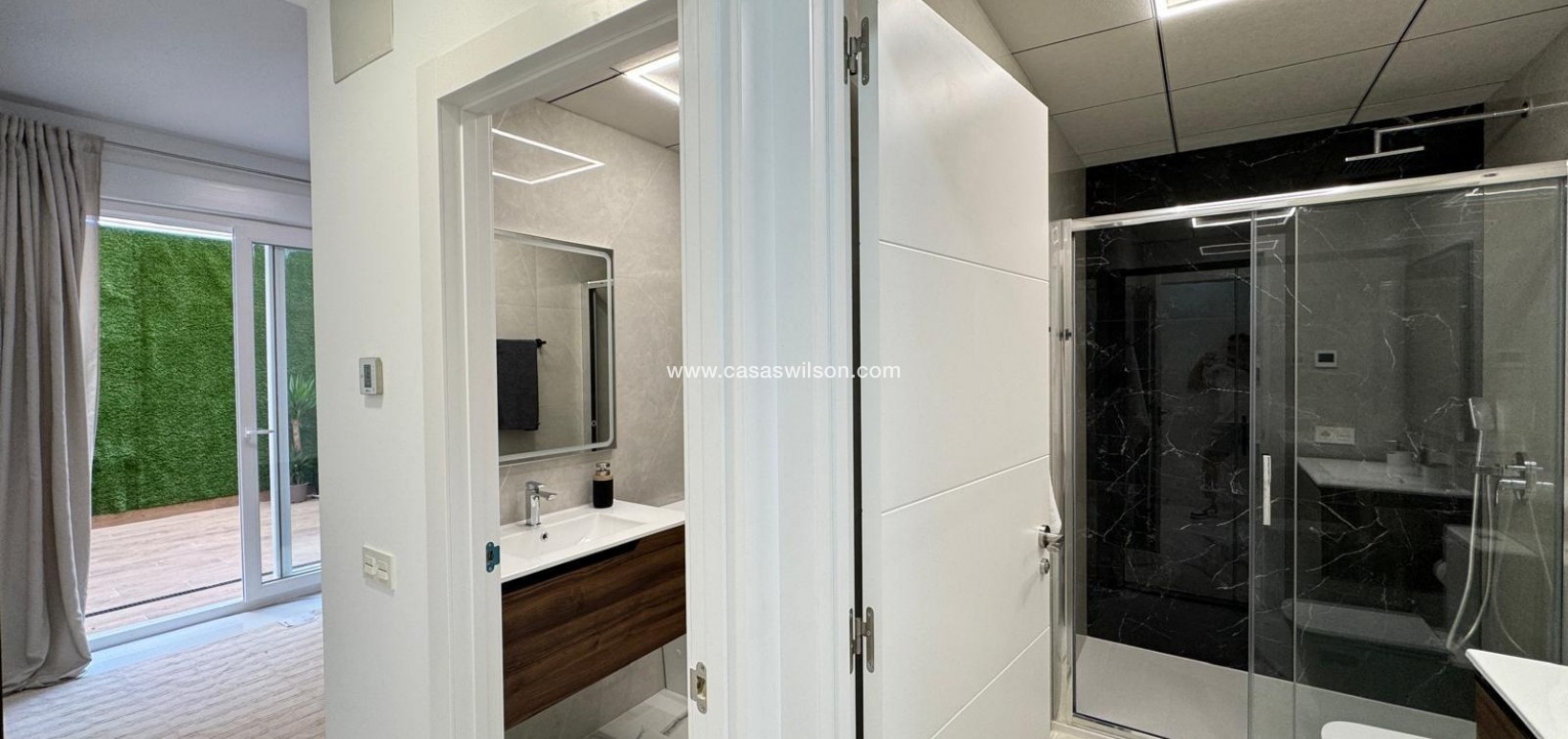 Sale - Appartement - Torrevieja - Estacion De Autobuses