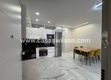 Venta - Apartamento - Torrevieja - Estacion De Autobuses