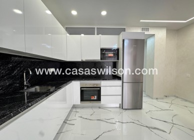 Venta - Apartamento - Torrevieja - Estacion De Autobuses
