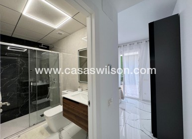 Venta - Apartamento - Torrevieja - Estacion De Autobuses