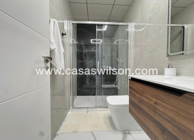 Venta - Apartamento - Torrevieja - Estacion De Autobuses