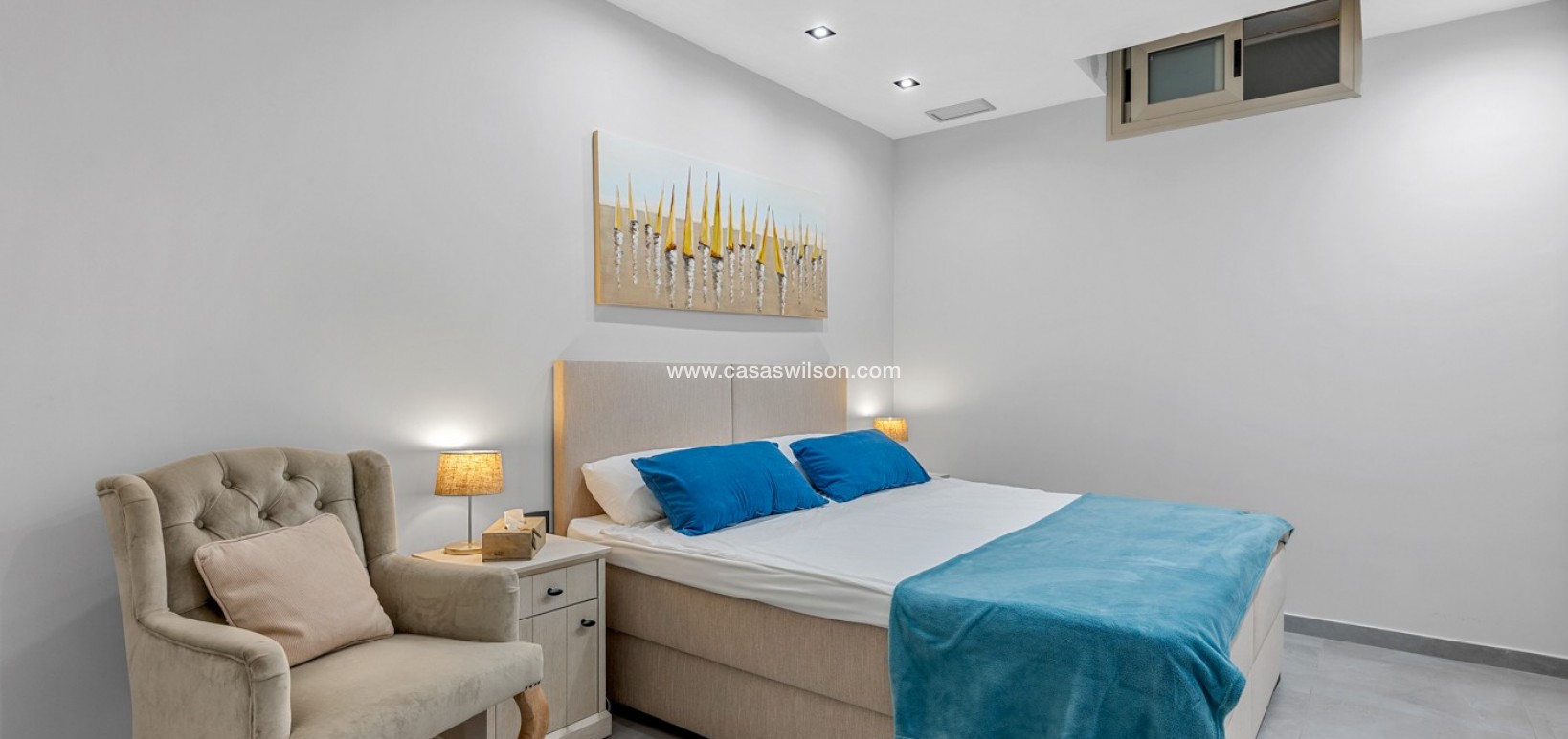 Venta - Chalet - Orihuela Costa - Villamartín