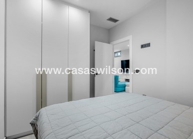 Venta - Chalet - Orihuela Costa - Villamartín