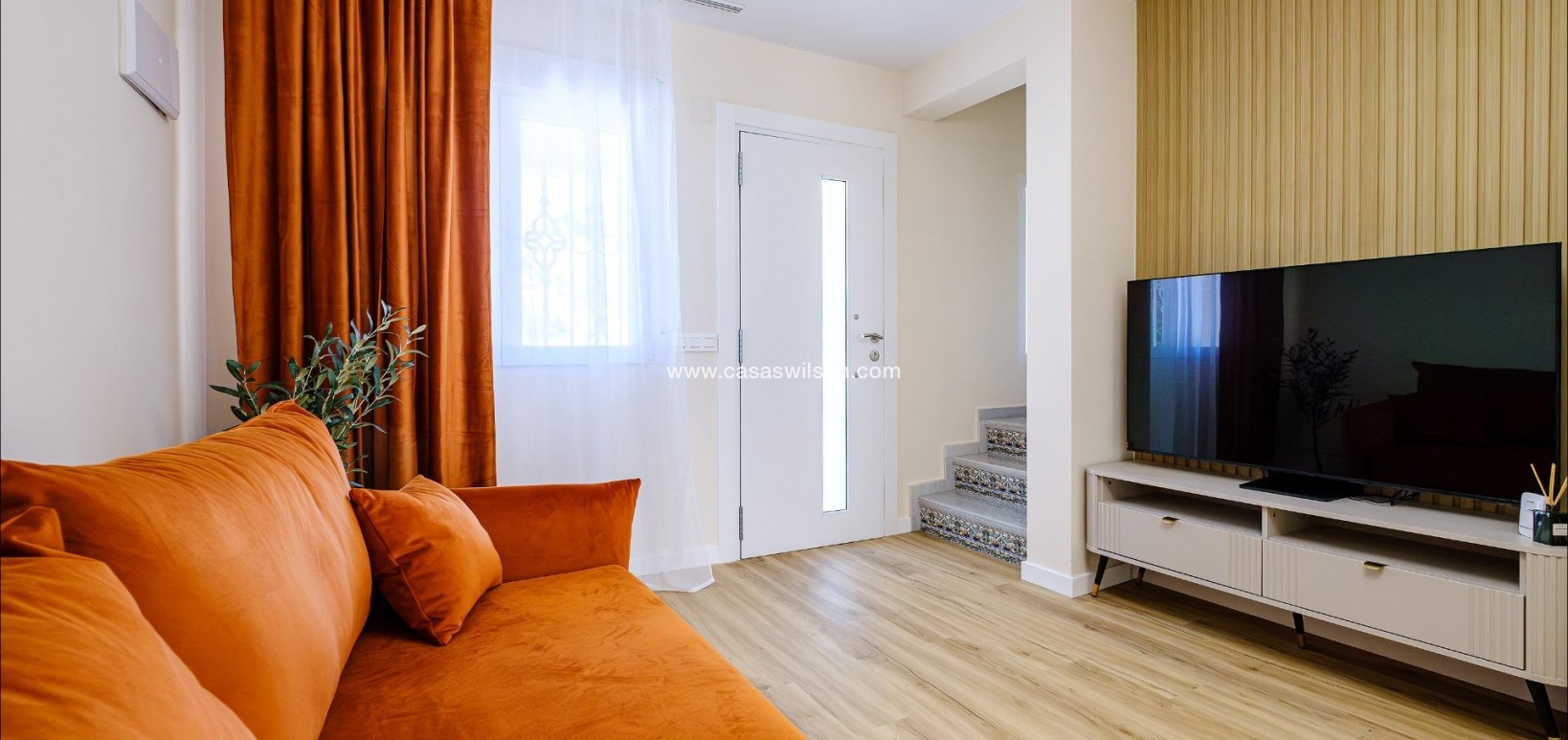 Sale - Townhouse - Orihuela Costa - 