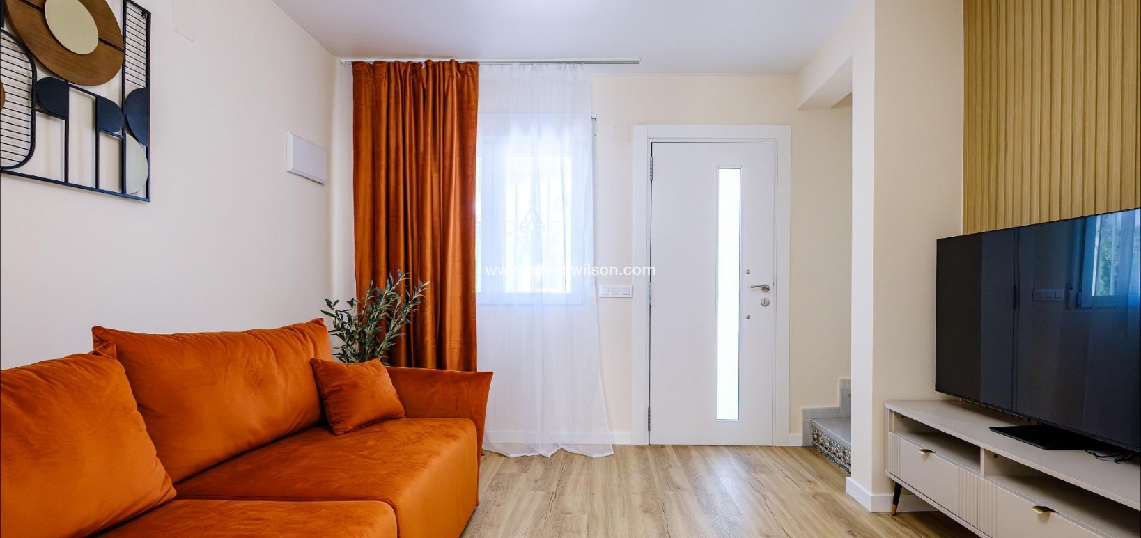 Sale - Townhouse - Orihuela Costa - 