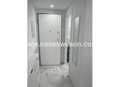 Sale - Appartement - Torrevieja - Centro