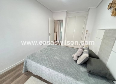 Venta - Apartamento - Torrevieja - Estacion De Autobuses