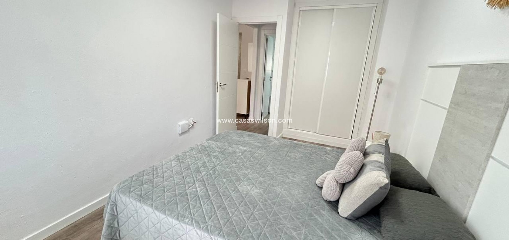 Venta - Apartamento - Torrevieja - Estacion De Autobuses