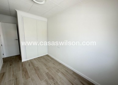 Sale - Townhouse - Torrevieja - Sector 25