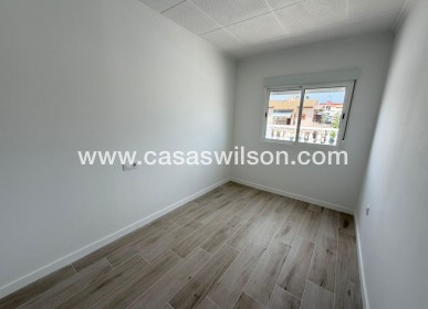 Sale - Townhouse - Torrevieja - Sector 25