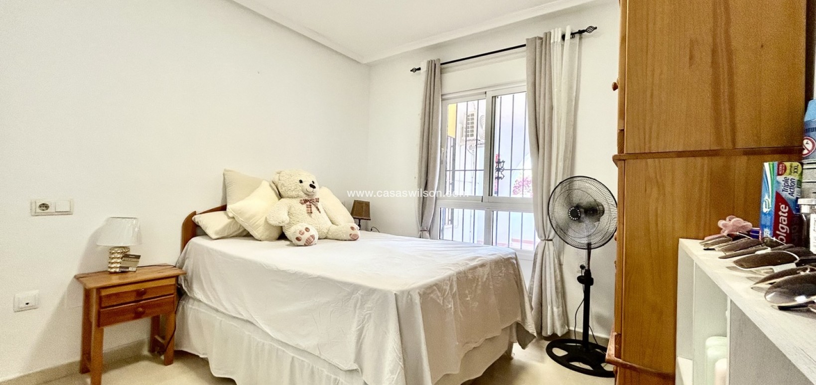Venta - Apartamento - Villamartin - Costa Blanca