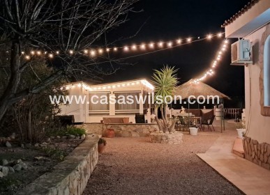 Venta - Chalet - Monóvar/Monóver - Costa Blanca