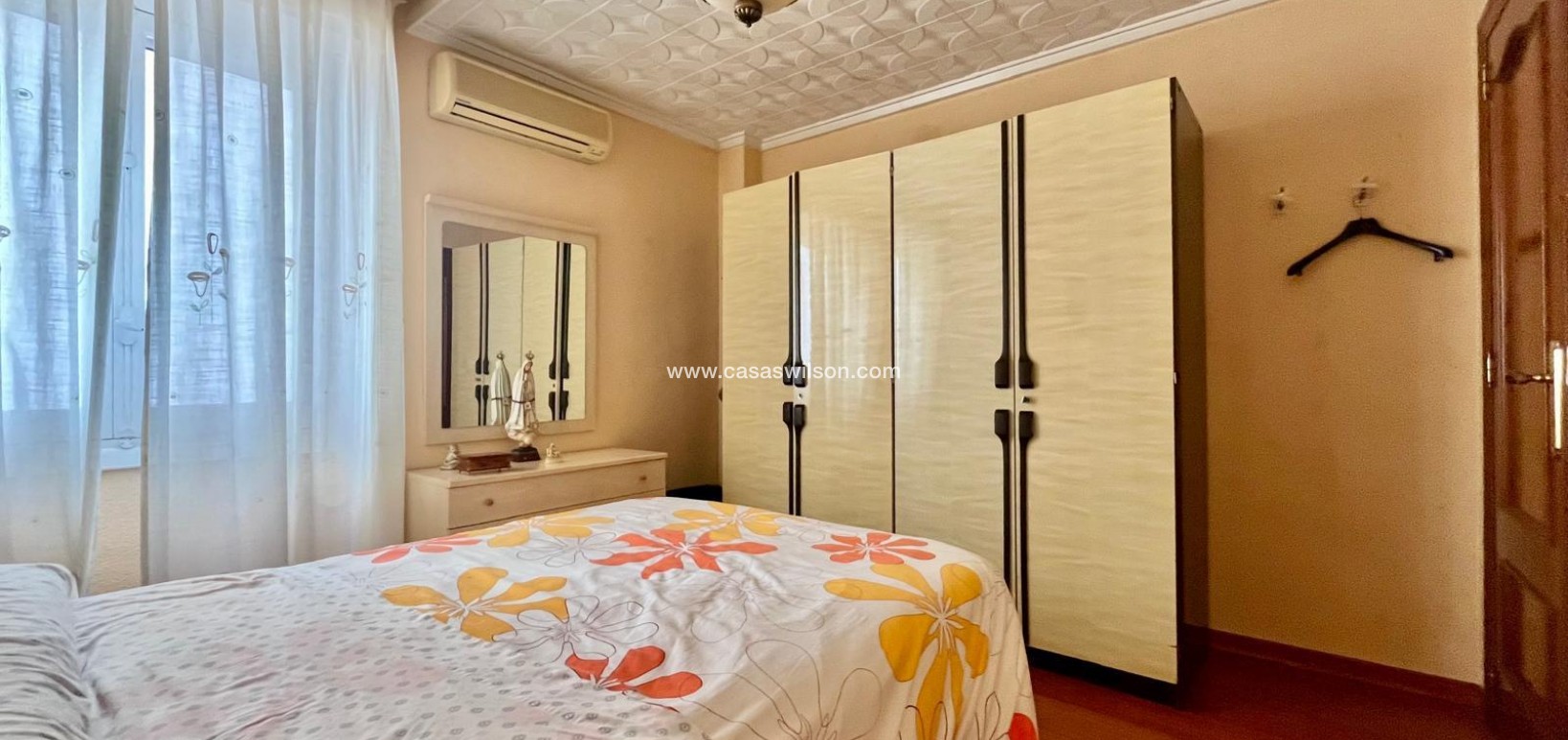 Sale - Appartement - Torrevieja - Centro