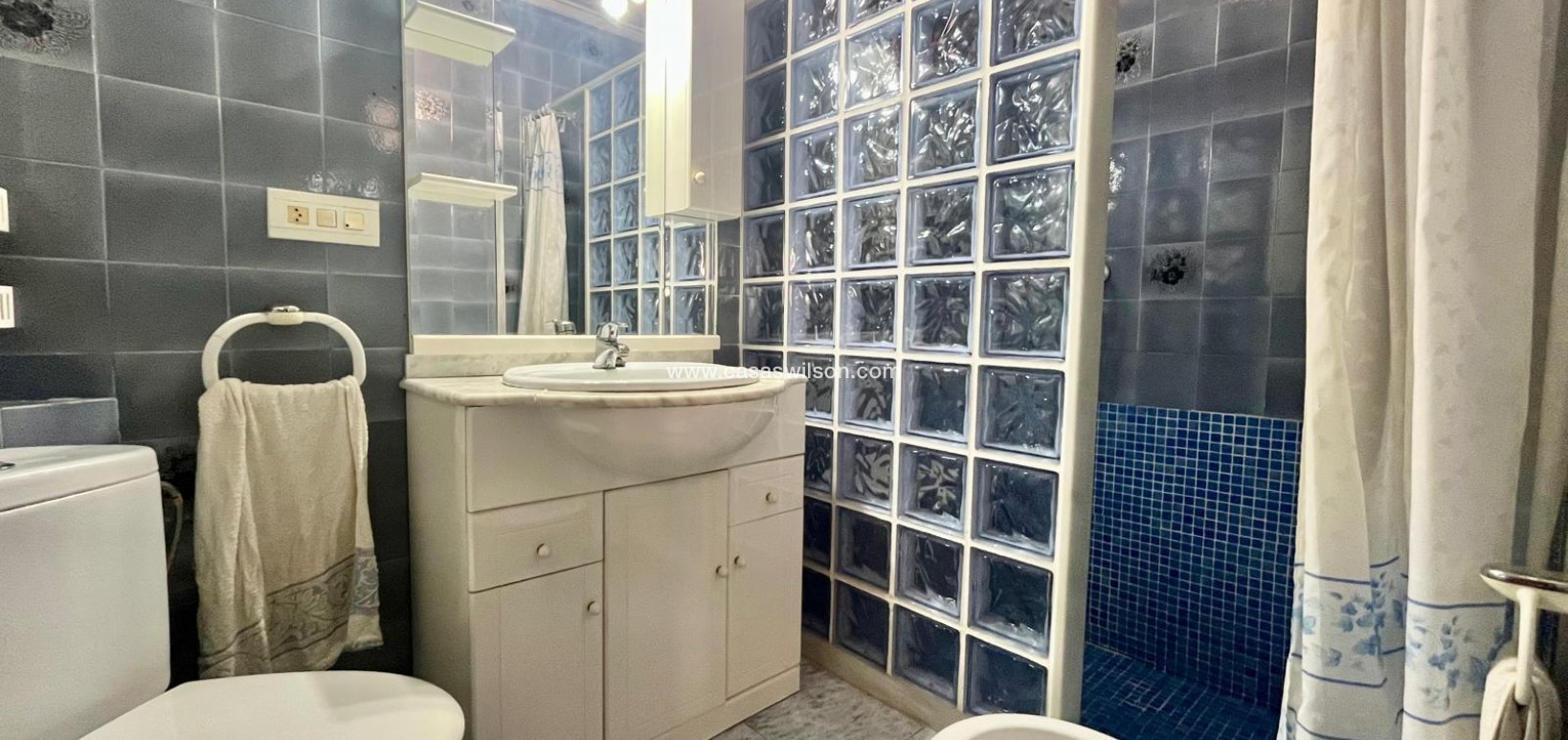 Sale - Appartement - Torrevieja - Centro