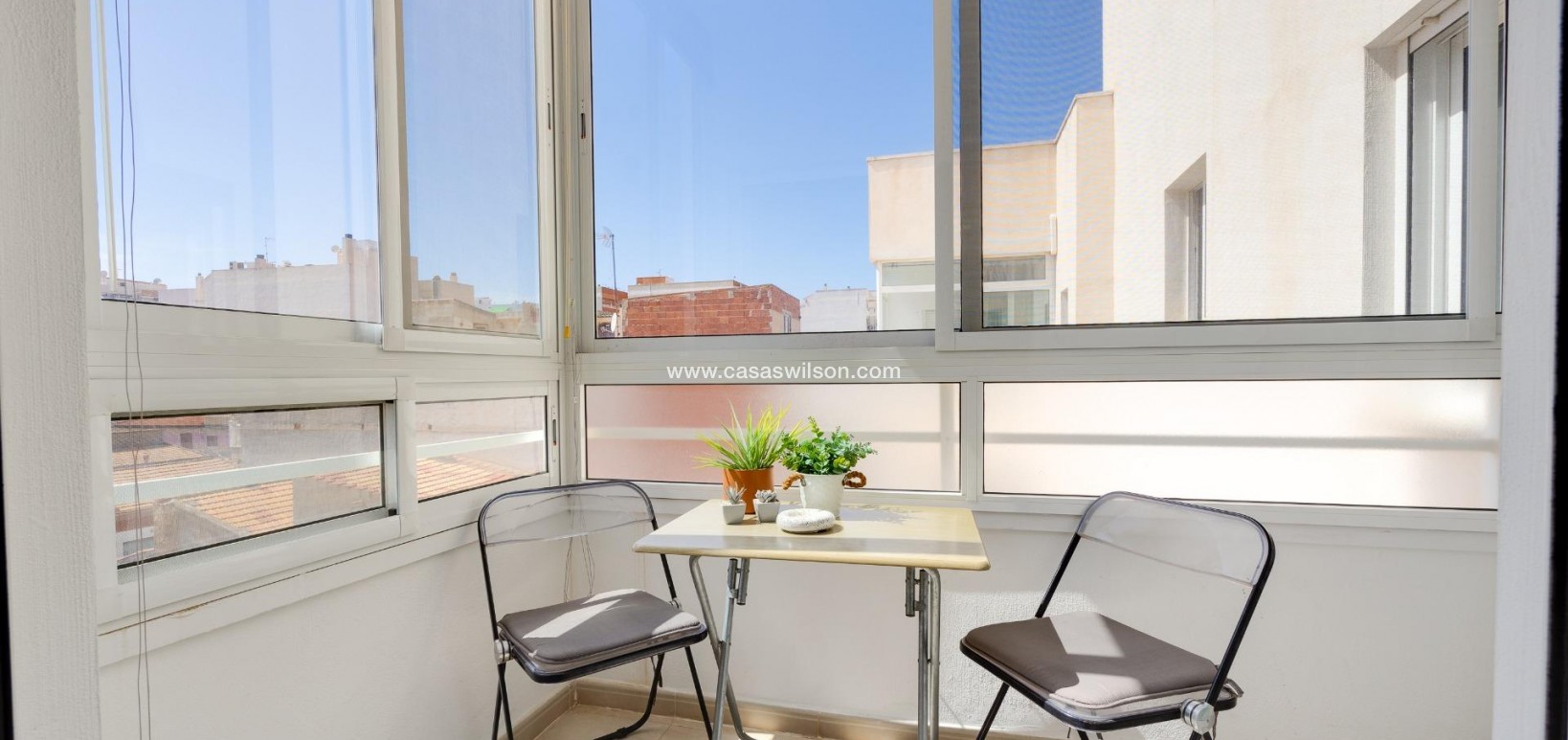 Venta - Apartamento - Torrevieja - Centro