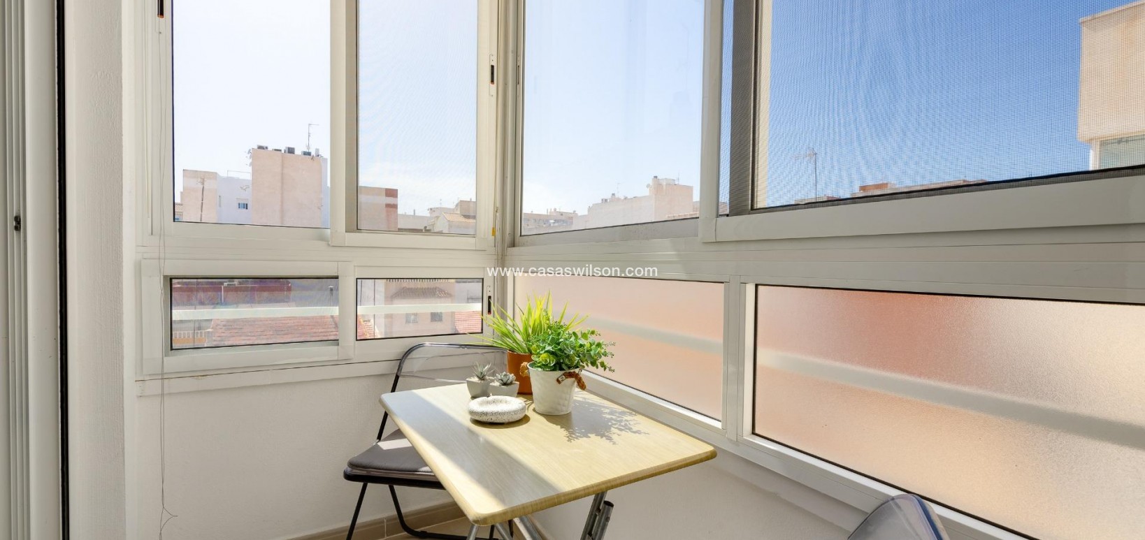 Venta - Apartamento - Torrevieja - Centro