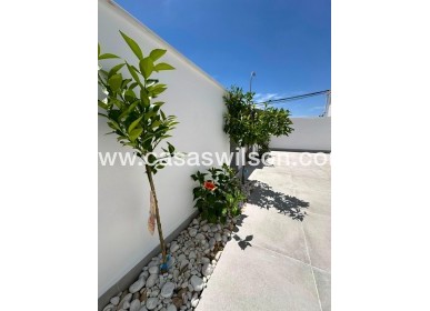 Sale - Bungalow - Torrevieja - La Siesta - El Salado - Torreta
