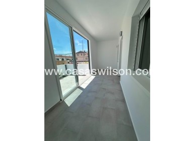 Sale - Bungalow - Torrevieja - La Siesta - El Salado - Torreta