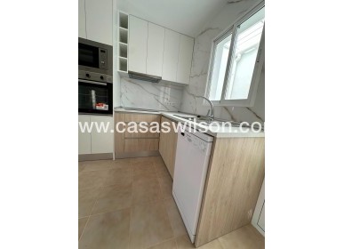 Sale - Bungalow - Torrevieja - La Siesta - El Salado - Torreta