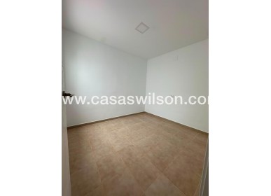 Sale - Bungalow - Torrevieja - La Siesta - El Salado - Torreta