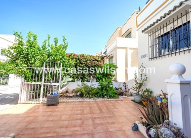 Sale - Townhouse - Los Altos - Res Valle de los pinos