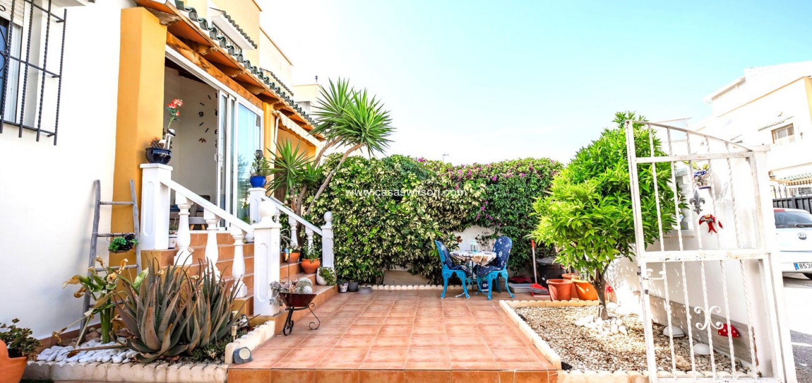 Sale - Townhouse - Los Altos - Res Valle de los pinos