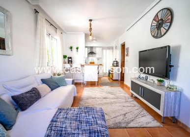 Sale - Townhouse - Los Altos - Res Valle de los pinos
