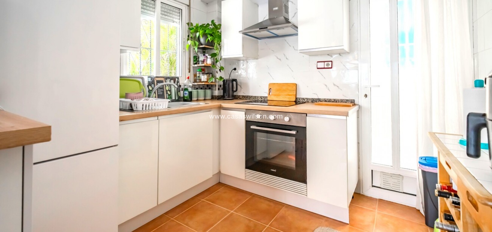 Sale - Townhouse - Los Altos - Res Valle de los pinos