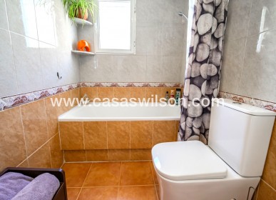 Sale - Townhouse - Los Altos - Res Valle de los pinos