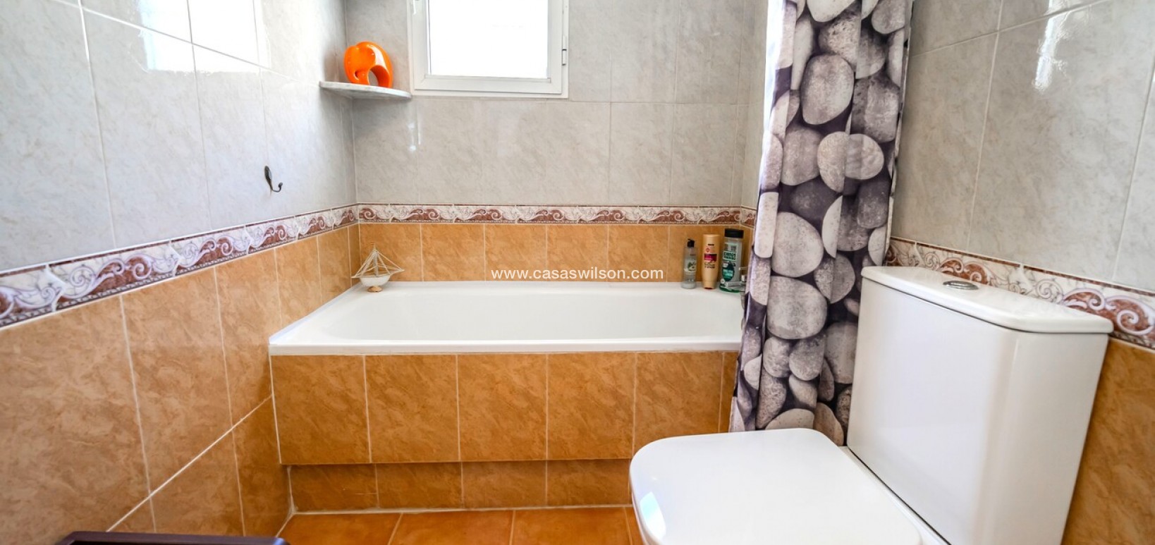 Sale - Townhouse - Los Altos - Res Valle de los pinos