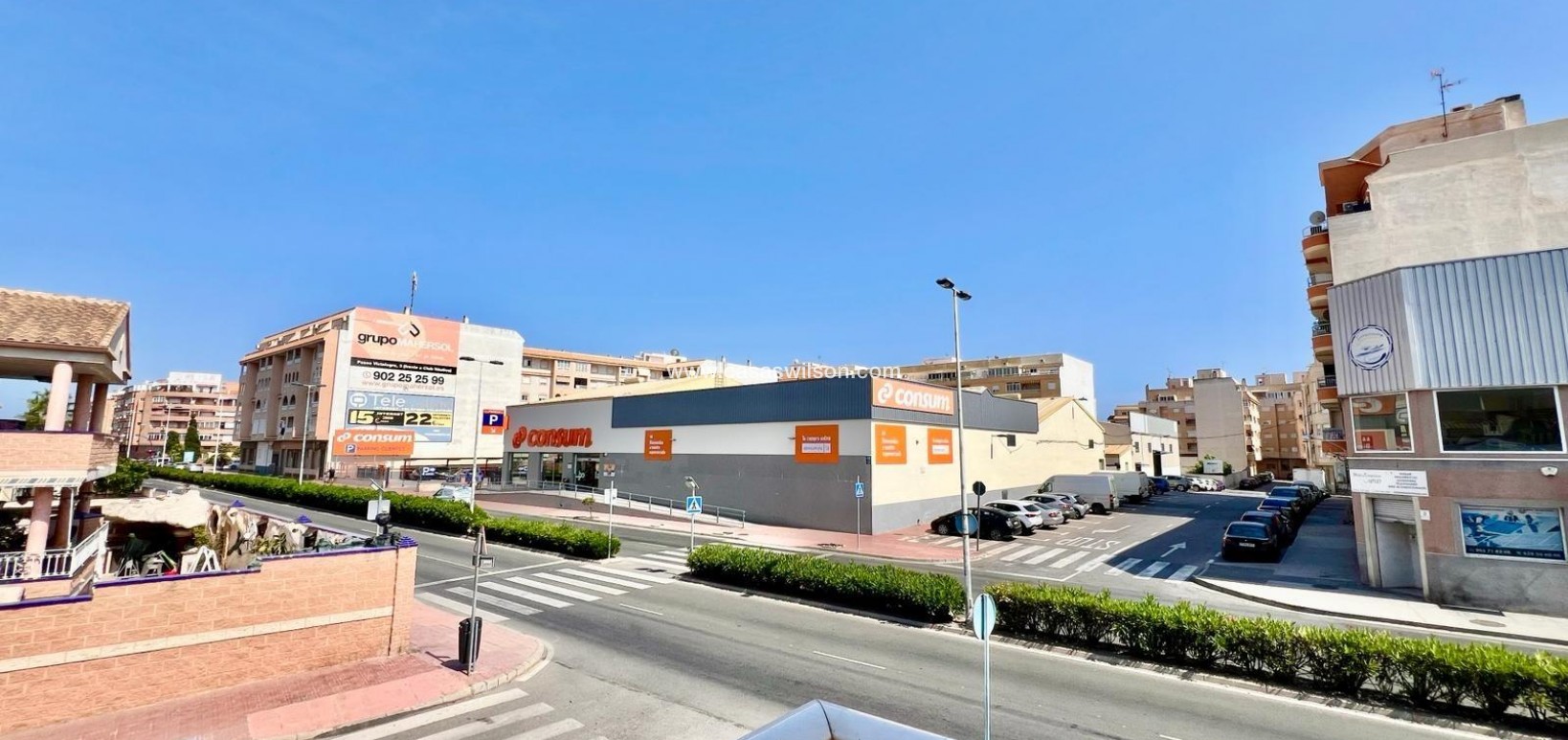 Sale - Bungalow - Torrevieja - Centro