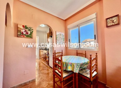 Sale - Bungalow - Torrevieja - Centro