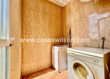 Sale - Bungalow - Torrevieja - Centro