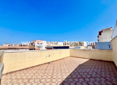 Sale - Bungalow - Torrevieja - Centro