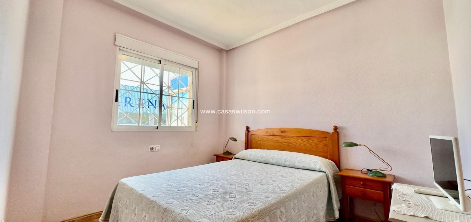 Sale - Bungalow - Torrevieja - Centro