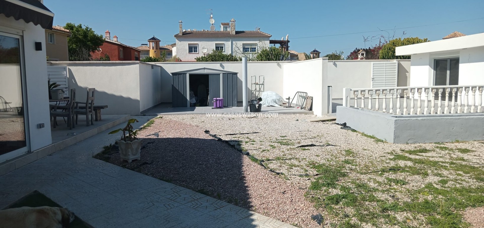Bestaande bouw - Villa - Lomas De Cabo Roig