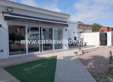 Bestaande bouw - Villa - Lomas De Cabo Roig