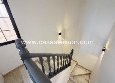 Sale - Villa - Villamartin - Villamartín