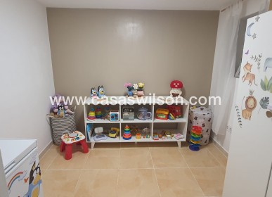 Sale - Villa - Villamartin - Villamartín