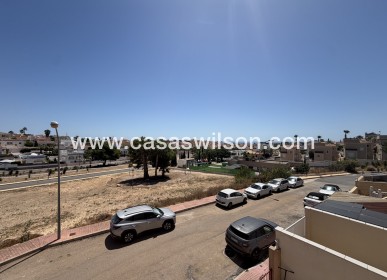 Sale - Villa - Villamartin - Villamartín