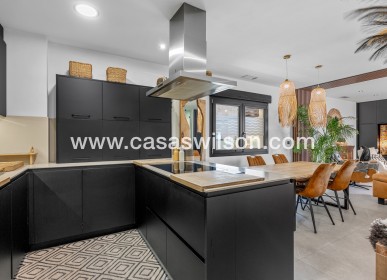 Venta - Chalet - Benijofar