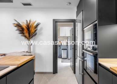Venta - Chalet - Benijofar