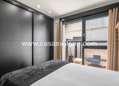 Venta - Chalet - Benijofar