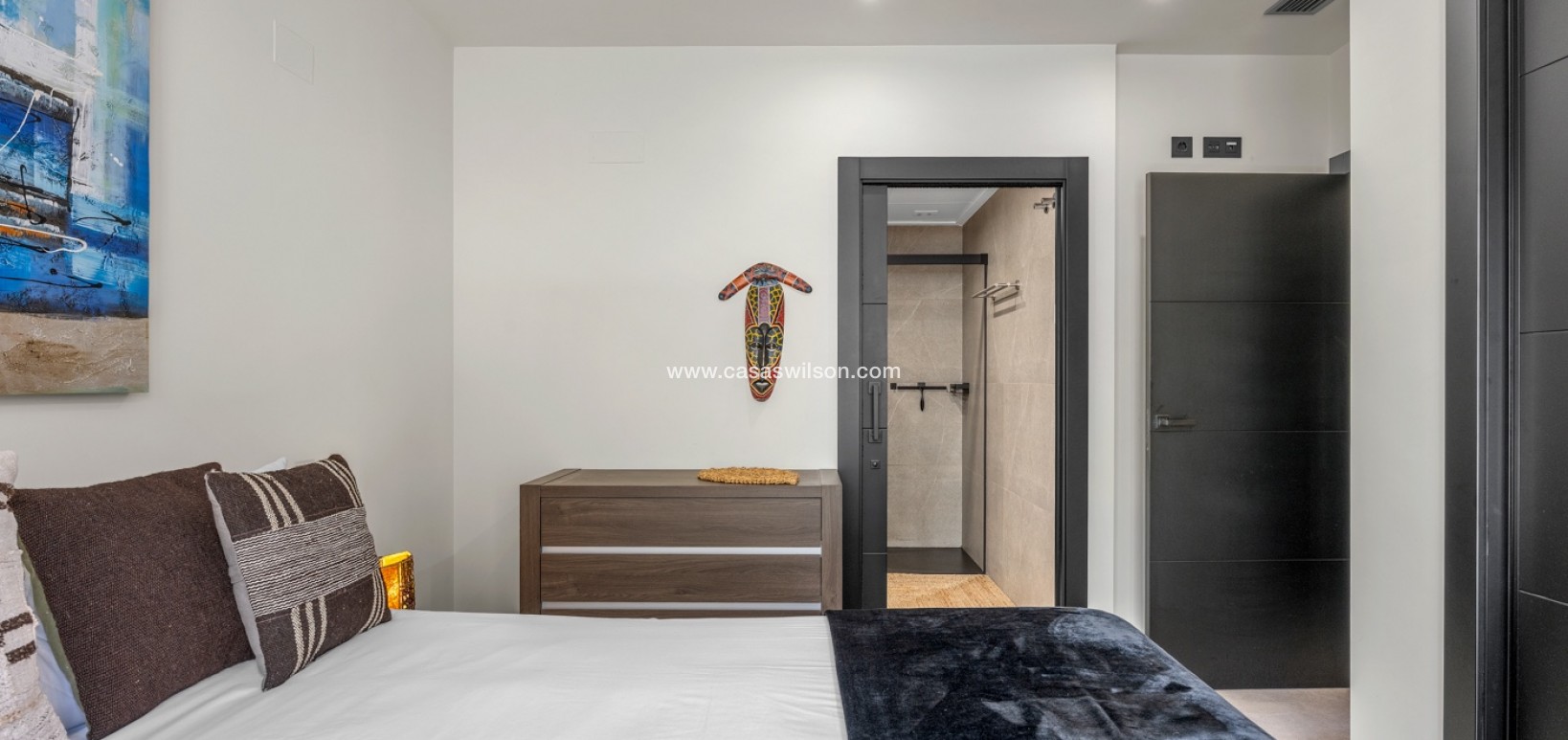 Venta - Chalet - Benijofar