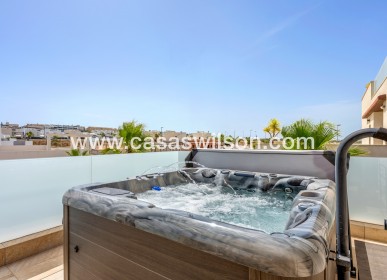 Venta - Chalet - Benijofar