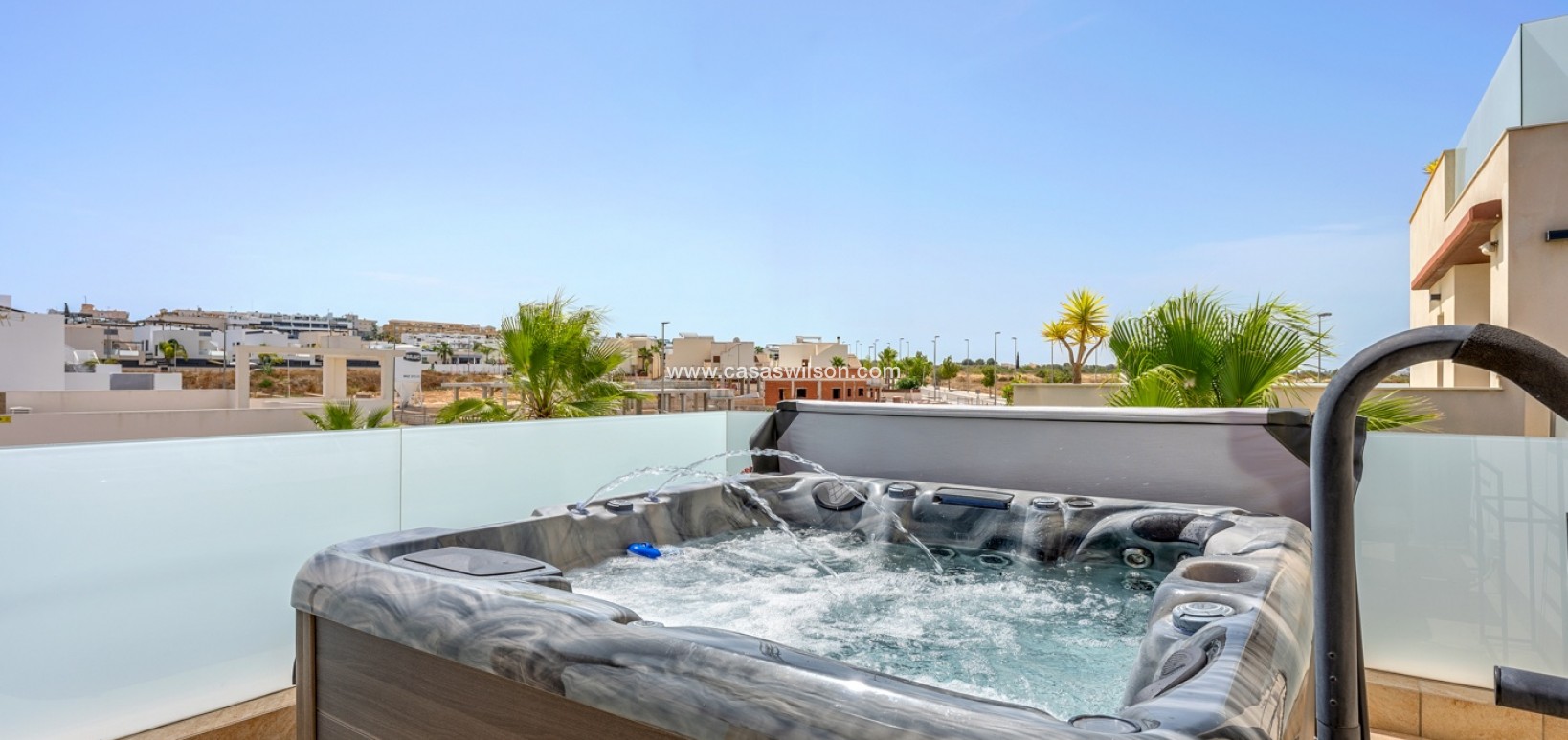 Venta - Chalet - Benijofar