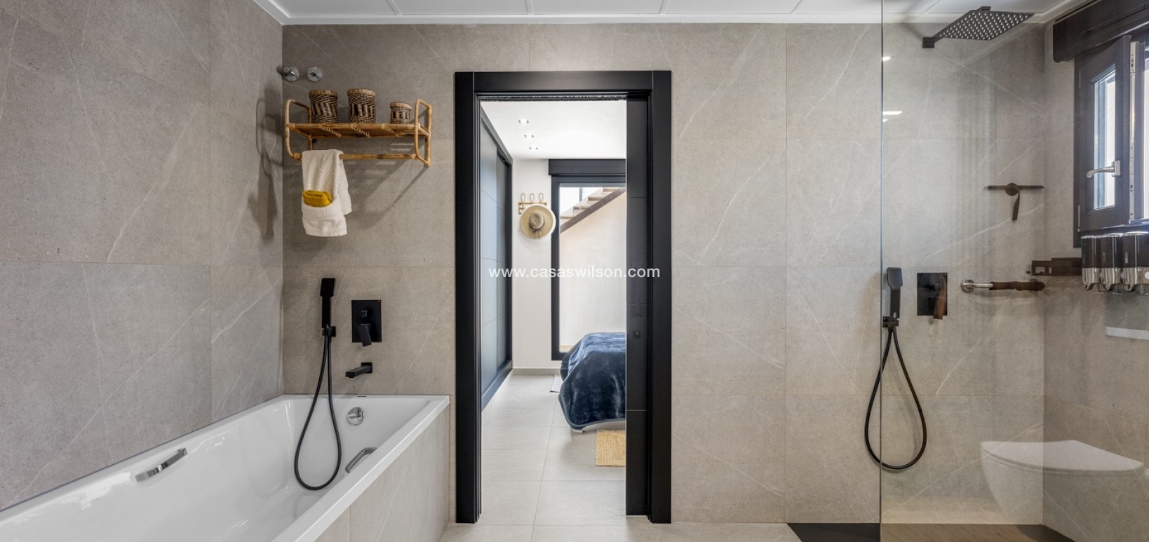 Venta - Chalet - Benijofar