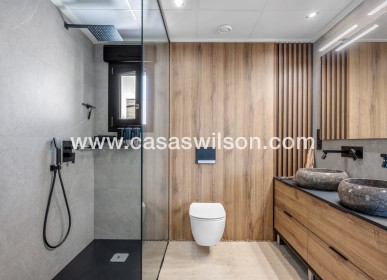Venta - Chalet - Benijofar
