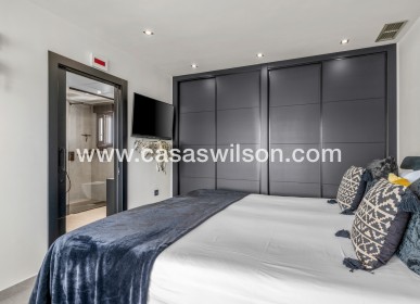 Venta - Chalet - Benijofar