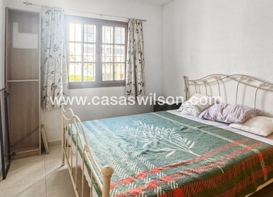 Venta - Bungalow - Torrevieja - Nueva Torrevieja - Aguas Nuevas